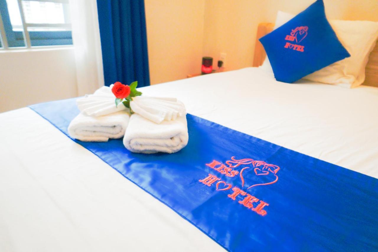 Kiss Hotel Tan Binh 胡志明市 外观 照片