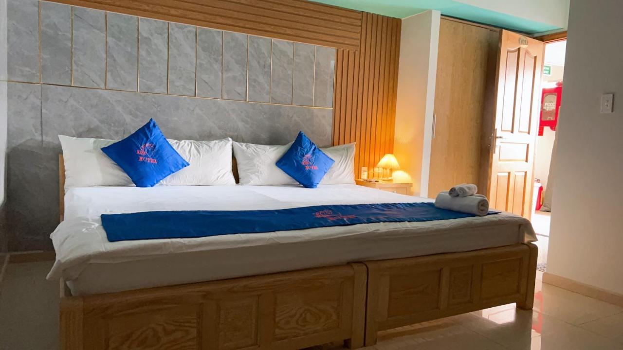 Kiss Hotel Tan Binh 胡志明市 外观 照片