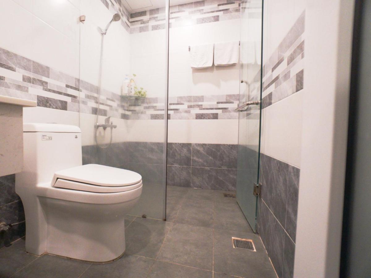 Kiss Hotel Tan Binh 胡志明市 外观 照片